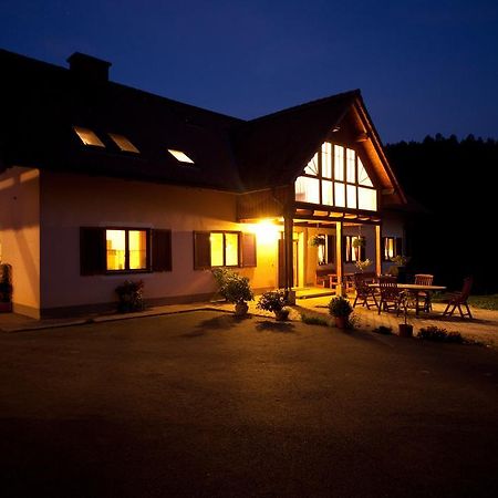 Gaestehaus Biohof Leutschach Exterior photo