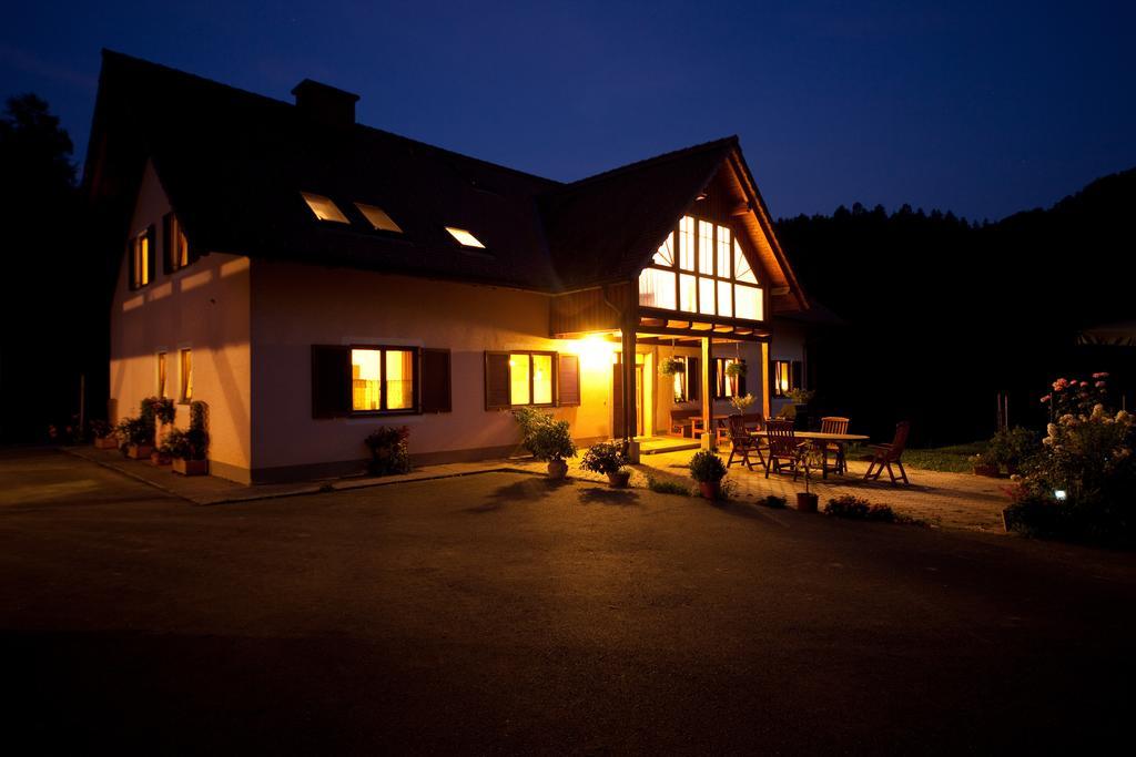 Gaestehaus Biohof Leutschach Exterior photo