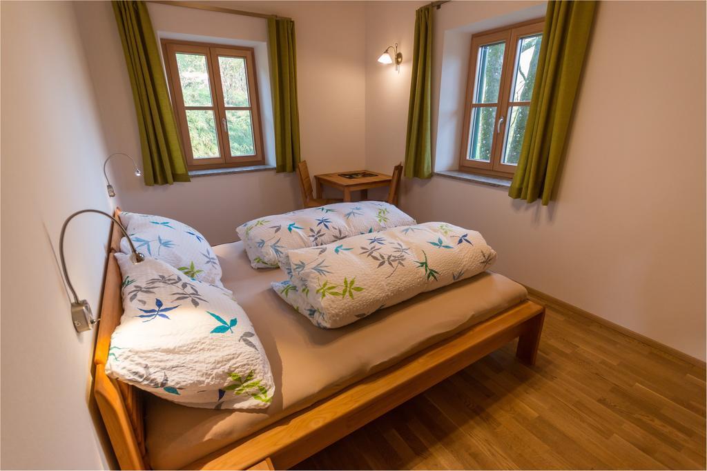 Gaestehaus Biohof Leutschach Room photo